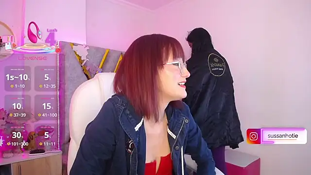 SophiaWalker 1 online show from 11-20-25, 10:04