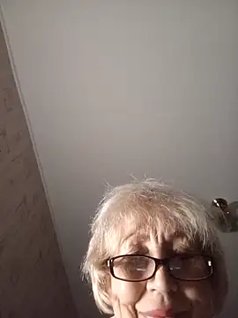 Anatolia5961 online show from 11-22-25, 02:10