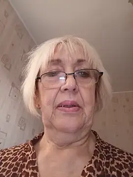Snapshot of Anatolia5961 chatting on 06-18-26, 02:45 Anatolia5961 online show from 06-18-26, 02:45