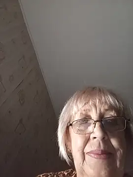 Snapshot of Anatolia5961 chatting on 07-11-26, 12:35 Anatolia5961 online show from 07-11-26, 12:35