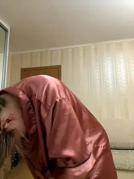 Snapshot of SunshineEmma chatting on 09-30-25, 06:46 SunshineEmma online show from 09-30-25, 06:46