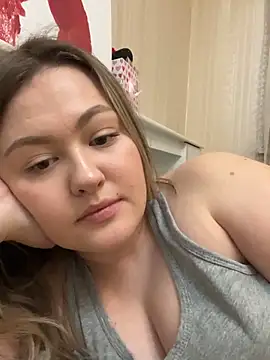 Snapshot of SunshineEmma chatting on 03-01-26, 06:10 SunshineEmma online show from 03-01-26, 06:10