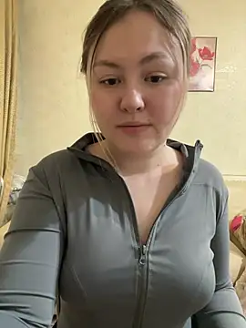 Snapshot of SunshineEmma chatting on 03-16-26, 02:17 SunshineEmma online show from 03-16-26, 02:17