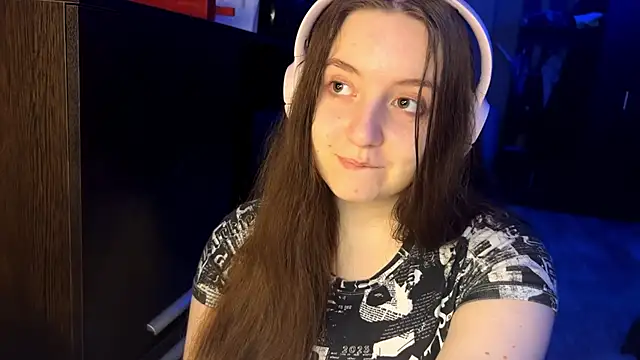 LauretteRagar online show from 09-09-25, 06:07