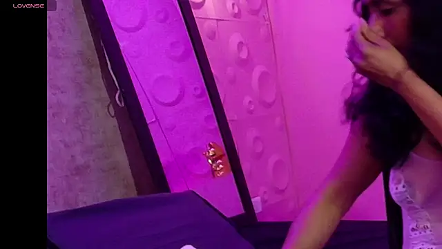 Vanessa 7  online show from 10-19-25, 09:59