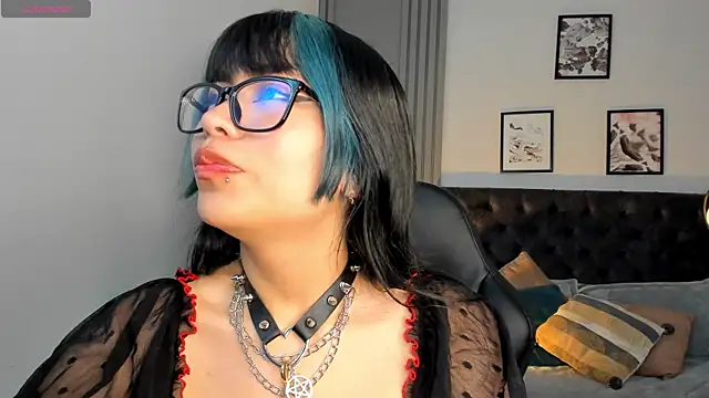 Snapshot of kur_purp chatting on 11-12-25, 09:47 kur purp online show from 11-12-25, 09:47