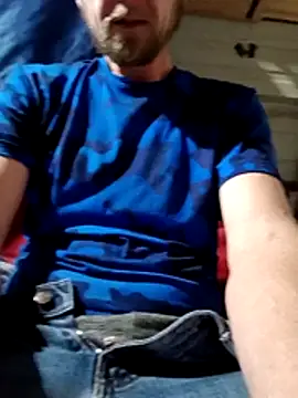 Canuseemeray online show from 12-19-25, 01:23