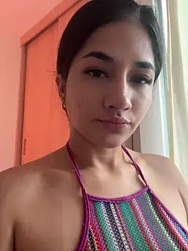 LauraCatalina online show from 11-21-25, 11:53