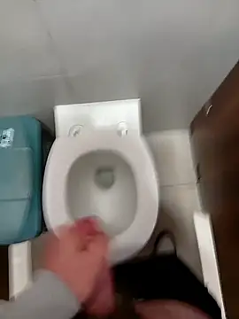 HairypapaK online show from 01-13-26, 06:40