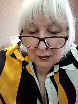 Alexia64231 online show from 11-26-25, 09:10