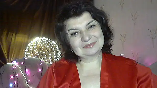 Snapshot of LedyNika chatting on 12-15-25, 08:02 LedyNika online show from 12-15-25, 08:02