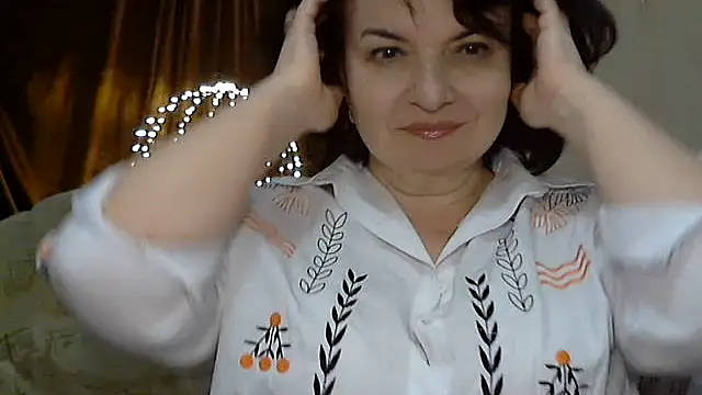 LedyNika online show from 03-31-26, 06:52