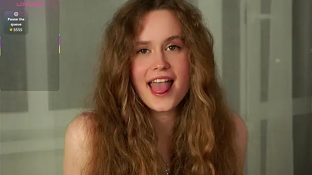 SusannaScholler online show from 09-18-25, 05:26