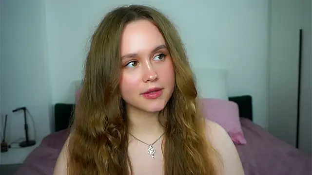 SusannaScholler online show from 11-05-25, 07:36