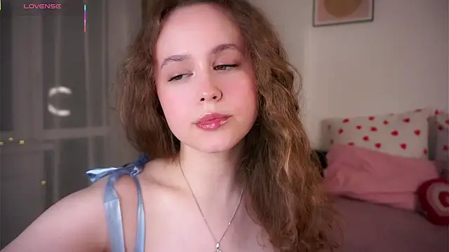 SusannaScholler online show from 05-28-26, 10:51