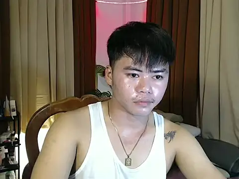 Snapshot of hot_emman chatting on 02-25-26, 05:06 hot emman online show from 02-25-26, 05:06