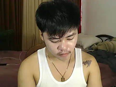 Snapshot of hot_emman chatting on 03-11-26, 01:11 hot emman online show from 03-11-26, 01:11