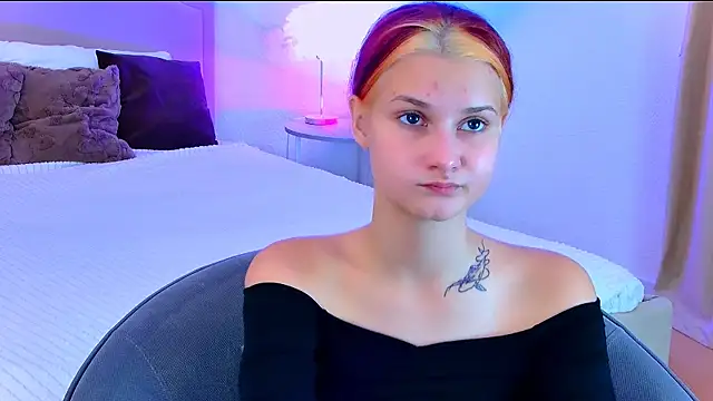 NightOpal online show from 10-12-25, 02:38