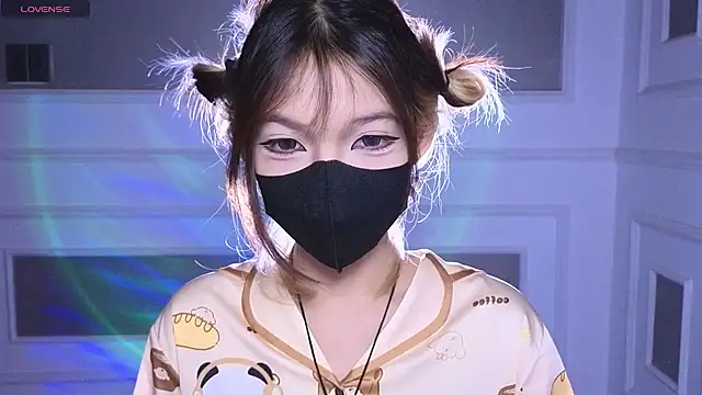      Panda      online show from 06-04-26, 01:22