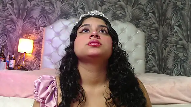 RylieRoss online show from 11-07-25, 01:22