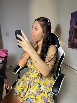 LuluMonroe Eup online show from 09-09-25, 01:16