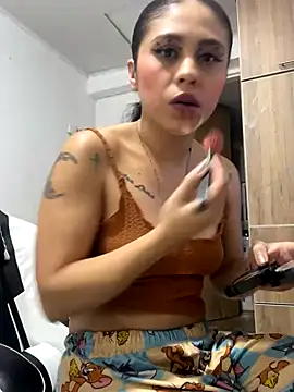 LuluMonroe Eup online show from 09-26-25, 03:21