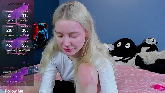 Lillie Berry online show from 03-05-26, 04:52