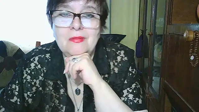 VeronicaGold511 online show from 04-02-26, 06:44