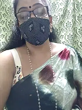 sweet-lotus online show from 10-13-25, 04:07