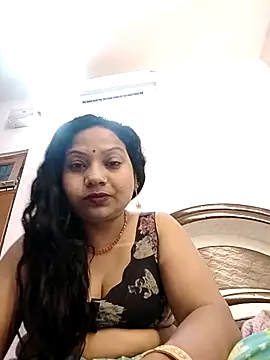 Snapshot of Cute-Janvi20 chatting on 09-26-25, 04:00 Cute-Janvi20 online show from 09-26-25, 04:00