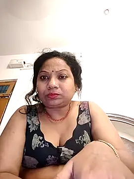Snapshot of Cute-Janvi20 chatting on 10-01-25, 04:24 Cute-Janvi20 online show from 10-01-25, 04:24