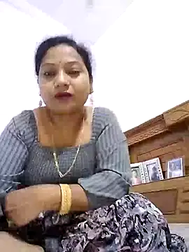 Snapshot of Cute-Janvi20 chatting on 10-15-25, 07:52 Cute-Janvi20 online show from 10-15-25, 07:52