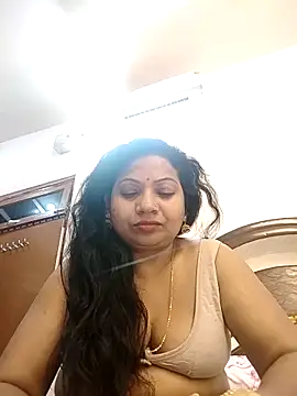 Snapshot of Cute-Janvi20 chatting on 10-25-25, 08:25 Cute-Janvi20 online show from 10-25-25, 08:25