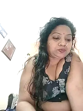 Snapshot of Cute-Janvi20 chatting on 11-06-25, 05:14 Cute-Janvi20 online show from 11-06-25, 05:14