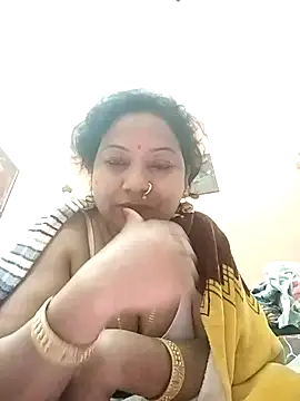 Snapshot of Cute-Janvi20 chatting on 11-07-25, 06:19 Cute-Janvi20 online show from 11-07-25, 06:19