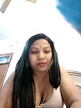 Snapshot of Cute-Janvi20 chatting on 11-14-25, 06:28 Cute-Janvi20 online show from 11-14-25, 06:28