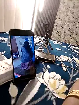 Snapshot of Cute-Janvi20 chatting on 11-22-25, 11:20 Cute-Janvi20 online show from 11-22-25, 11:20