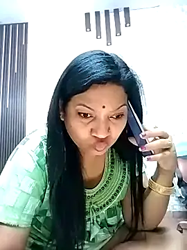 Snapshot of Cute-Janvi20 chatting on 11-24-25, 06:46 Cute-Janvi20 online show from 11-24-25, 06:46