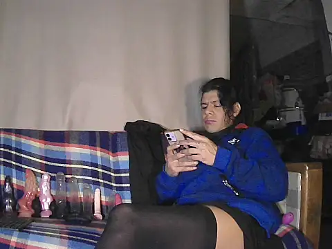 ShatziGBM online show from 12-21-25, 09:27