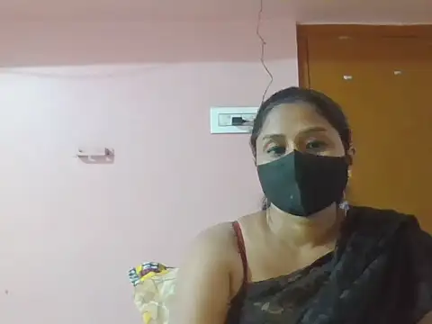 Snapshot of itsabika chatting on 12-16-25, 08:08 itsabika online show from 12-16-25, 08:08