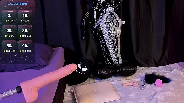 Anjela Botton online show from 10-27-25, 06:45