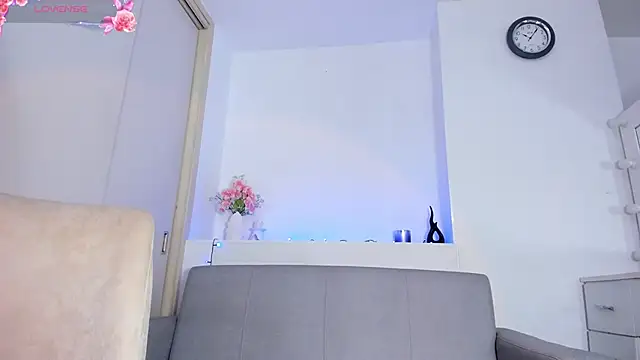 Snapshot of Alykass chatting on 11-16-25, 03:06 Alykass online show from 11-16-25, 03:06