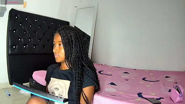 shantall ebony1 online show from 11-08-25, 09:20