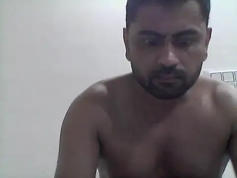 Snapshot of Desixdol chatting on 03-18-26, 08:23 Desixdol online show from 03-18-26, 08:23