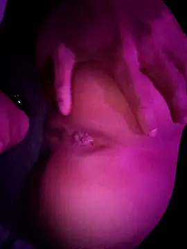 Snapshot of Marco0sss chatting on 02-02-26, 05:17 Marco0sss online show from 02-02-26, 05:17