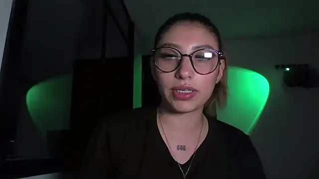 AriaBliss- online show from 11-11-25, 05:07