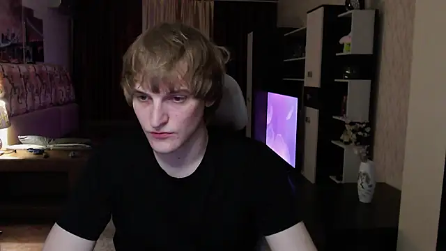 Snapshot of Playersuperstar chatting on 12-03-25, 08:18 Playersuperstar online show from 12-03-25, 08:18