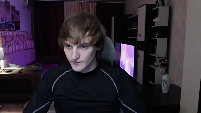 Snapshot of Playersuperstar chatting on 12-04-25, 08:06 Playersuperstar online show from 12-04-25, 08:06