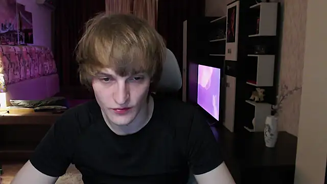 Snapshot of Playersuperstar chatting on 12-17-25, 09:10 Playersuperstar online show from 12-17-25, 09:10