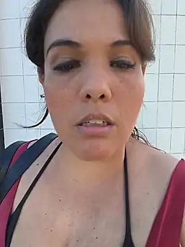Snapshot of Bellapotencia1985 chatting on 07-07-26, 10:19 Bellapotencia1985 online show from 07-07-26, 10:19